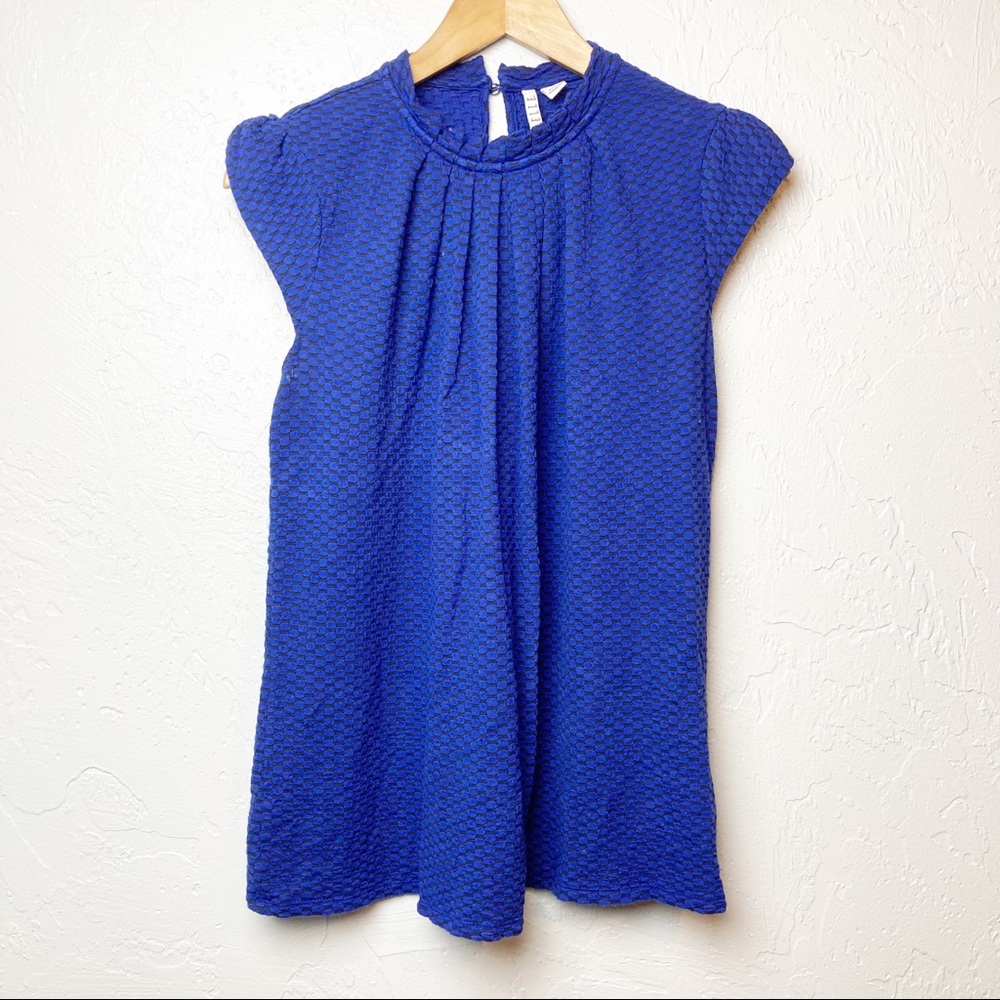 Elle Navy High Pleated Neck Cap Sleeve Blouse Med